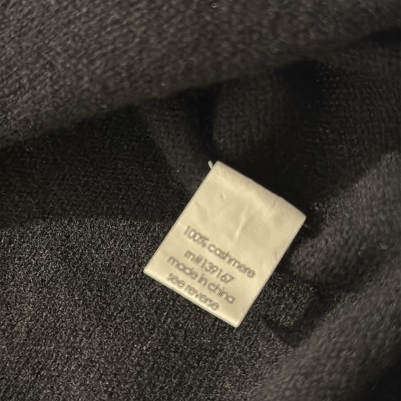 Cashmere sweater - Picture 3 of 6